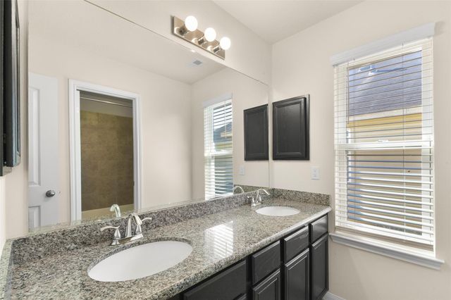 11711 Red Hummingbird Drive, Houston, TX 77047