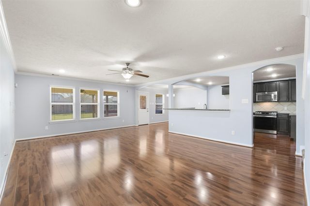 11711 Red Hummingbird Drive, Houston, TX 77047