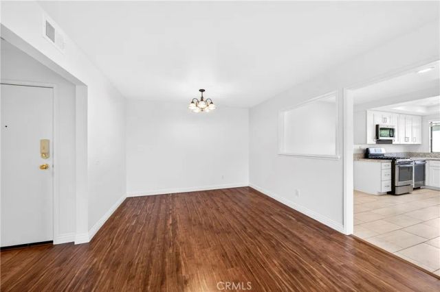 25261 Tanoak, Lake Forest, CA 92630