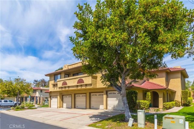 25261 Tanoak, Lake Forest, CA 92630