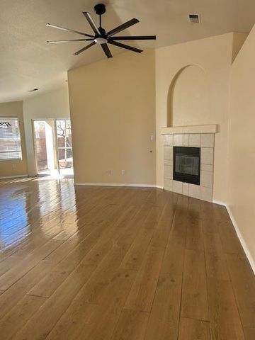 617 Soothing Meadows Drive NE, Rio Rancho, NM 87144