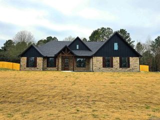 125 Pecan Trail, Kilgore, TX 75662