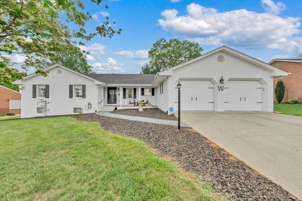 3343 Preston AVE, Roanoke, VA 24012