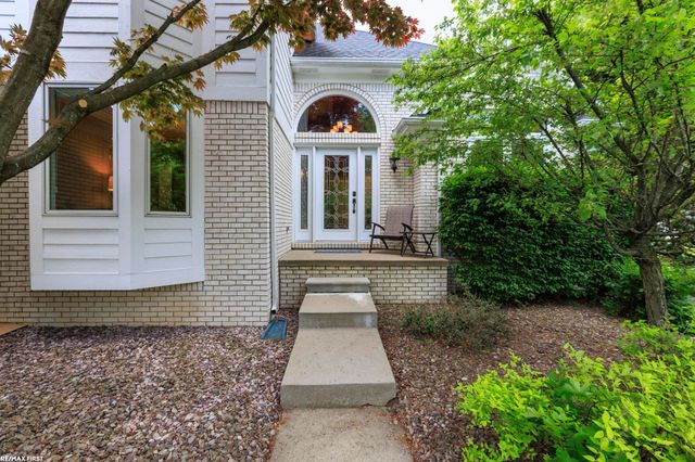 51205 Christine Court, Shelby Twp, MI 48316