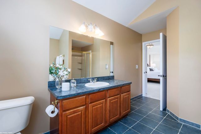 51205 Christine Court, Shelby Twp, MI 48316
