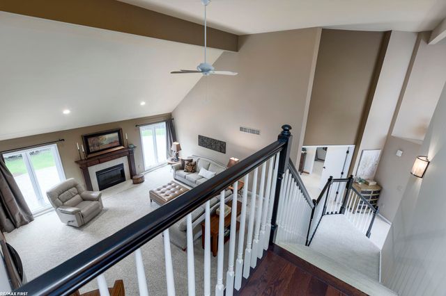 51205 Christine Court, Shelby Twp, MI 48316