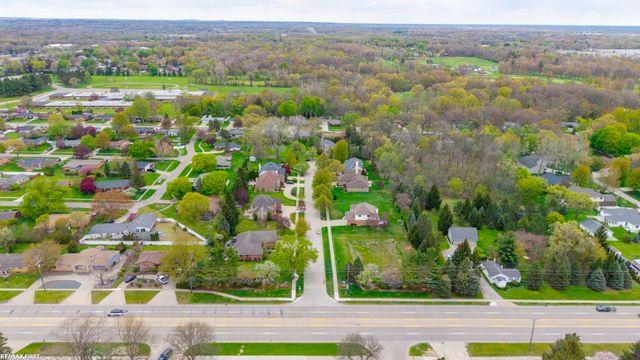 51205 Christine Court, Shelby Twp, MI 48316