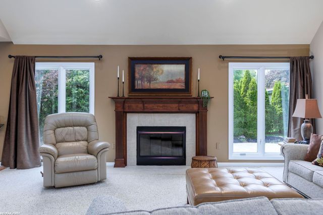 51205 Christine Court, Shelby Twp, MI 48316