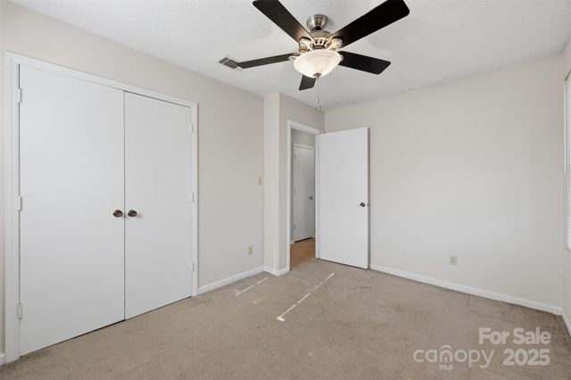 9901 Arbordale Avenue, Charlotte, NC 28215