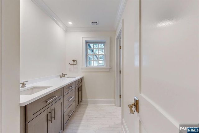 279 Miller Road, Mahwah, NJ 07430