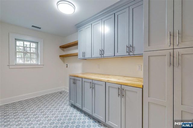 279 Miller Road, Mahwah, NJ 07430