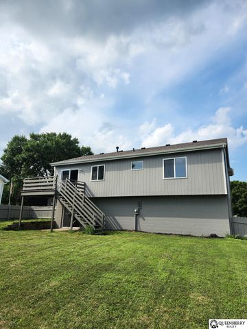 7903 Bartlett Street, Omaha, NE 68122