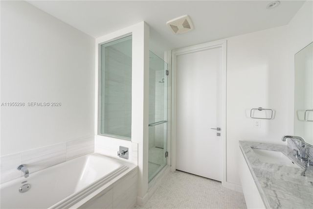 700 NE 26th Ter 903, Miami, FL 33137