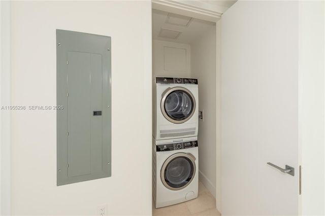 700 NE 26th Ter 903, Miami, FL 33137