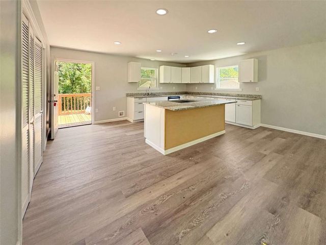 24 George Street, Forsyth, GA 31029