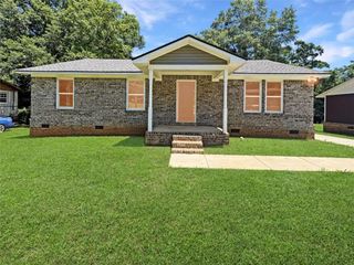 24 George Street, Forsyth, GA 31029