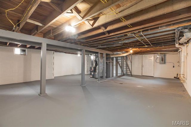 2712 Gerson Avenue, Godfrey, IL 62035