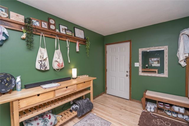 6620 Boston Avenue, Urbandale, IA 50322