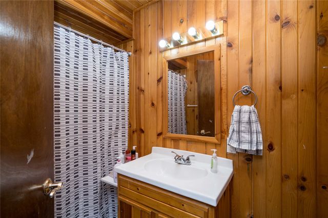 6620 Boston Avenue, Urbandale, IA 50322