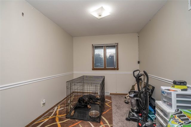 6620 Boston Avenue, Urbandale, IA 50322