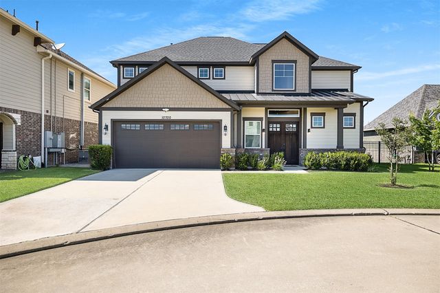 10700 S Lake Mist Lane, Willis, TX 77318