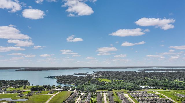 10700 S Lake Mist Lane, Willis, TX 77318