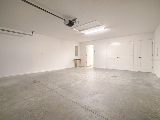 11368 LAUFERSKY LANE, Oxford, FL 34484