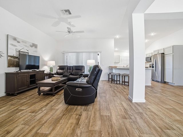 11368 LAUFERSKY LANE, Oxford, FL 34484