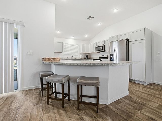 11368 LAUFERSKY LANE, Oxford, FL 34484