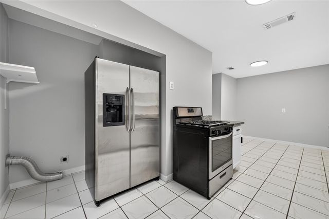 6741 Feldspar Street, Houston, TX 77092