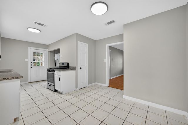 6741 Feldspar Street, Houston, TX 77092