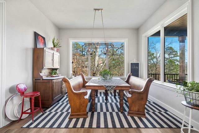 121 Oneida Way, Maumelle, AR 72113