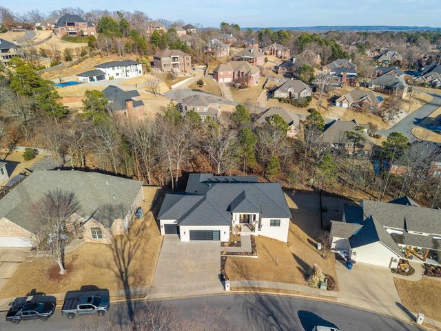 121 Oneida Way, Maumelle, AR 72113