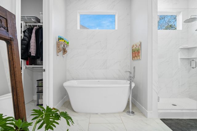 121 Oneida Way, Maumelle, AR 72113