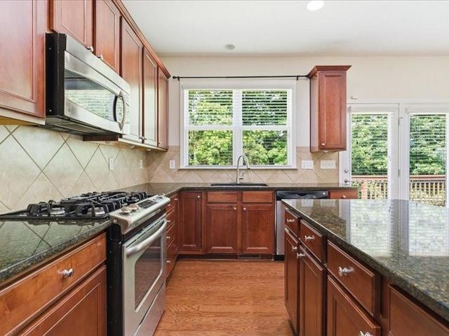 2705 Azalea Bluff Drive, Cumming, GA 30041