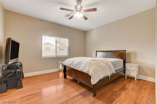 6037 Sea Cliff Cove Street, North Las Vegas, NV 89031