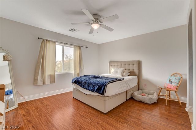 6037 Sea Cliff Cove Street, North Las Vegas, NV 89031