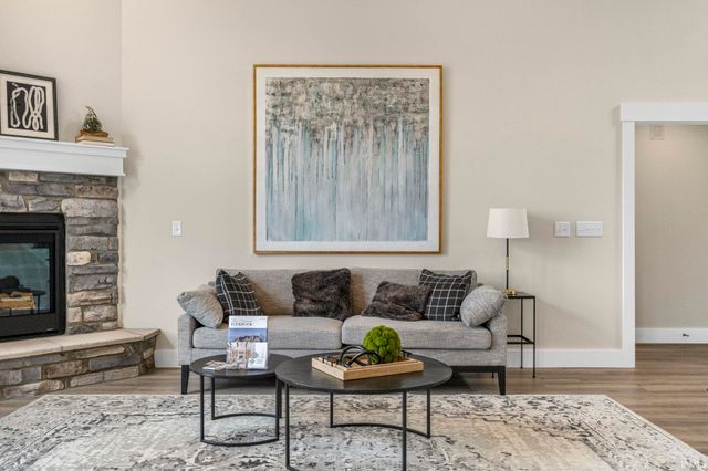 511 Caribou Crossing, Auburn, IN 46706