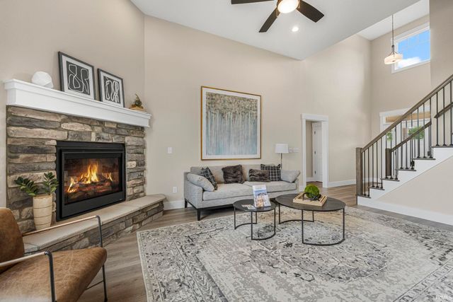 511 Caribou Crossing, Auburn, IN 46706