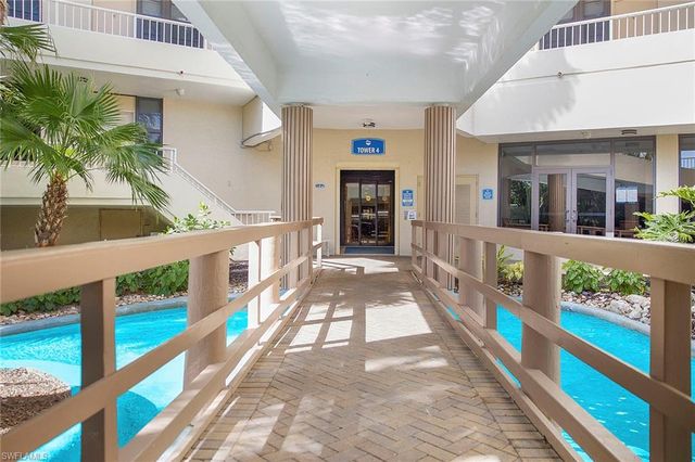 380 Seaview CT # 805, Marco Island, FL 34145