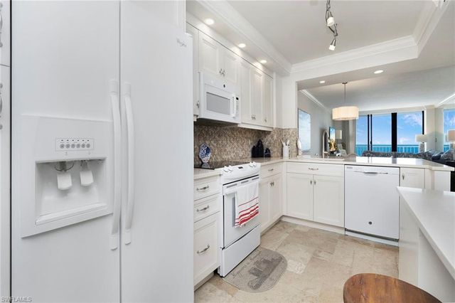 380 Seaview CT # 805, Marco Island, FL 34145