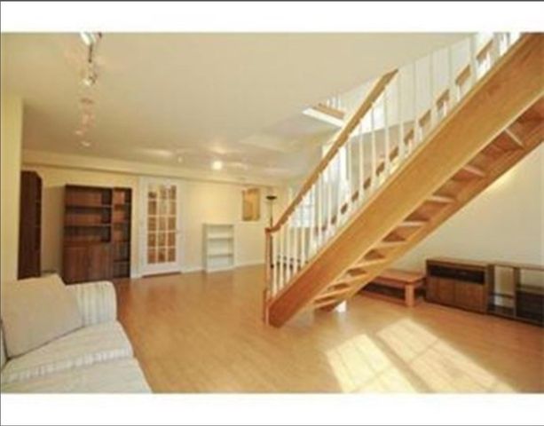 49 Cottonwood Road, Wellesley, MA 02482