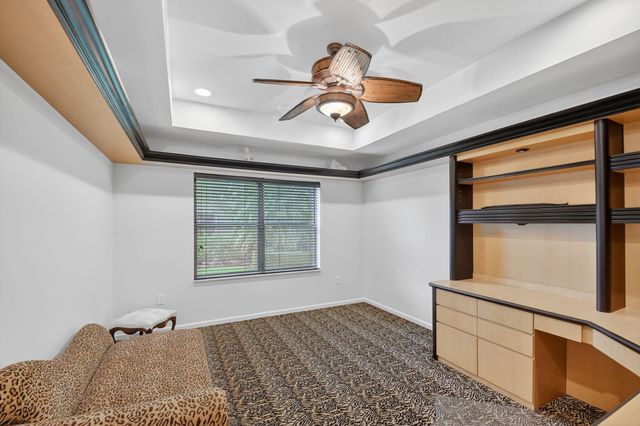 8046 Via Grande, Boynton Beach, FL 33437