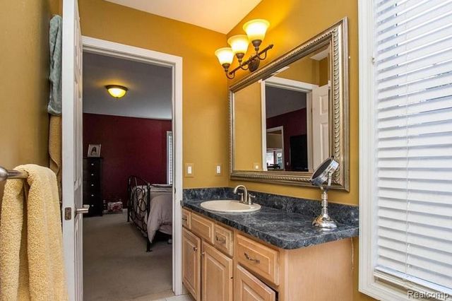 48428 Estera Drive, Utica, MI 48315