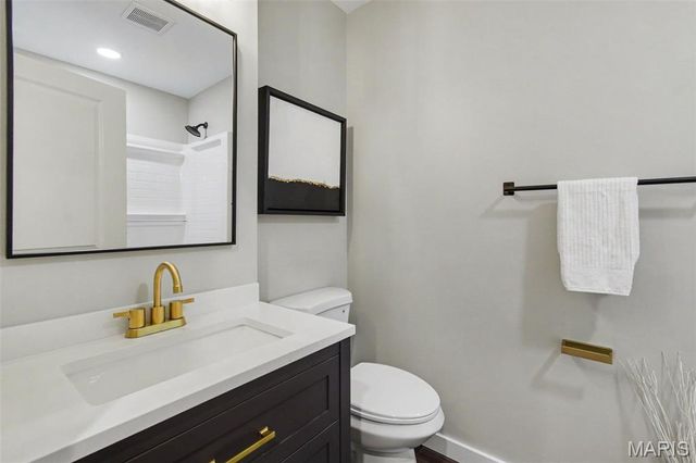 4 Lussac Court, Lake St Louis, MO 63367