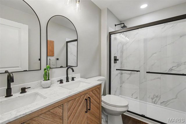 4 Lussac Court, Lake St Louis, MO 63367