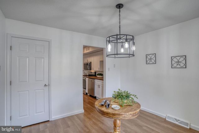 1608 BARNABY ST, Newark, DE 19702