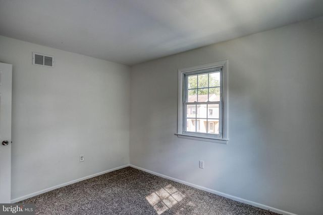 1608 BARNABY ST, Newark, DE 19702