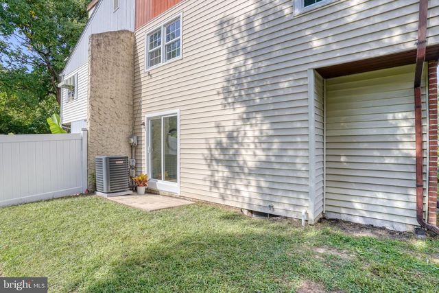 1608 BARNABY ST, Newark, DE 19702