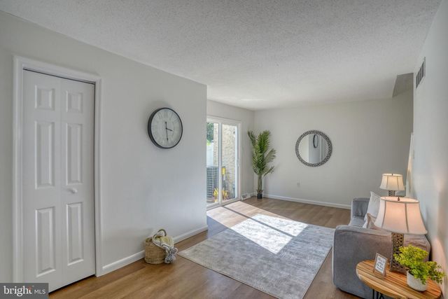 1608 BARNABY ST, Newark, DE 19702